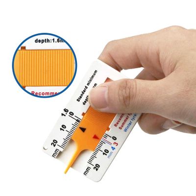Měřič hloubky dezénu 4L 8153