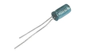 Kondenzátor elektrolytický   1M/100V 6x12-2.5   řada C