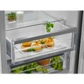 ELECTROLUX Kombinovaná lednička LNT7ME34G1