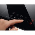 ELECTROLUX Indukční varná deska LIT30230C