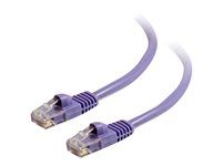 Patch kabel - RJ-45 (M) do RJ-45 (M) - 50 cm - UTP - CAT 5e - lisovaný, provedení bez hrbolků, licna - purpurová