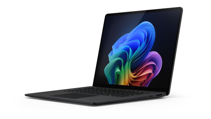 Microsoft Surface Laptop 15" (7. edice)/U7-266V/15"/2496x1664/T/16GB/256GB/Intel int/W11P/Black/2R