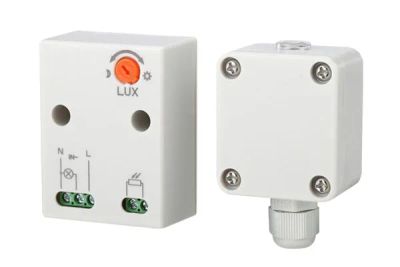 Soumrakový spínač s externím čidlem 2300W MACLEAN MCE35