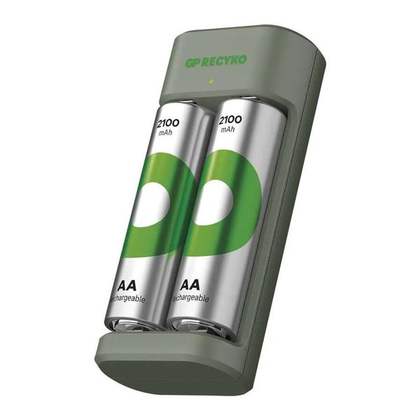 Nabíječka baterií GP Eco E221 +  2xAA ReCyko 2100