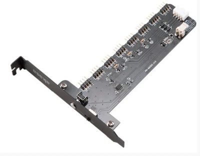 Řadič AKASA Vegas RGB XL, 8 kanálů, slot PCIe