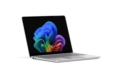 Microsoft Surface Laptop 13" (1. edice)/U5-325/13"/1920x1280/T/24GB/1TB/Intel int/W11P/Platinum/2R