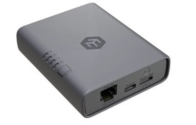 Mikrotik EC25-EU&KNe, KNOT Embedded LTE4, IoT/LTE Gateway, 1x Gb Eth(PoE-in), eSIM+Nano SIM,RouterOS