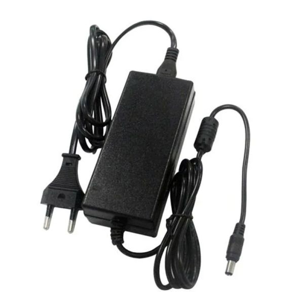 Adaptér napájecí 12V 2500mA V-TAC VT-23031