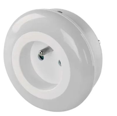 LED nočné svetlo P3307 s fotosenzorom do zásuvky