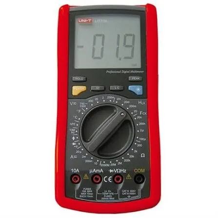 Multimeter UNI-T UT 70A