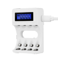 DELTACO C704A4, Nabíječka baterií, USB