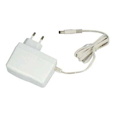 Adaptér napájecí CWT 12V 2500mA (5,5x2,1mm)