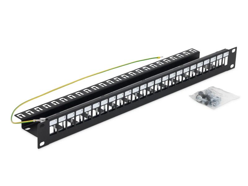 19" modulární patch panel pro max.24 keystonů