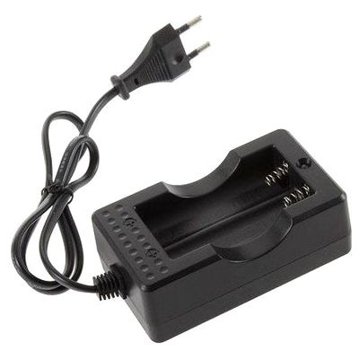 Nabíječka pro 2x Li-Ion 18650