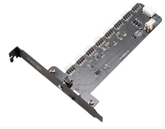 Řadič AKASA Vegas RGB XL, 8 kanálů, slot PCIe