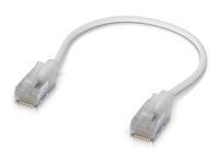 Patch kabel - RJ-45 (M) do RJ-45 (M) - 3 mm - odstíněný - CAT 6a - bootovaný, vnitřní - bílá