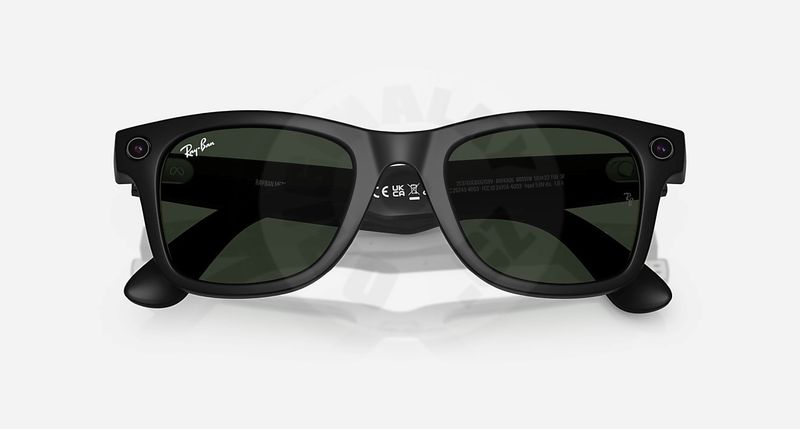 Meta Ray-Ban Gen1 Wayfarer - Matte Black/Clear to Graphite Green Transitions