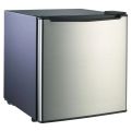 GUZZANTI Mini lednička GZ06B černá/stříbrná