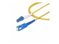 Startech 1m (3.3ft) LC to SC (UPC) OS2 Single Mode Simplex Fiber Optic Cable, 9/125µm, Laser Optimized, 40G/100G, Bend Insensitive, Low Insertion Loss - LSZH Fiber Patch Cord (SPSMLCSC-OS2-1M) - Patch kabel - jednoduchý režim LC/UPC (M) do jednoduchý režim SC/UPC (M) - 1 m - 1 m - 2 mm - optické vlákno - simplex - 9 / 125 mikron - OS1/OS2 - neobsahuje halogen, pasivní, dvousmerný - žlutá