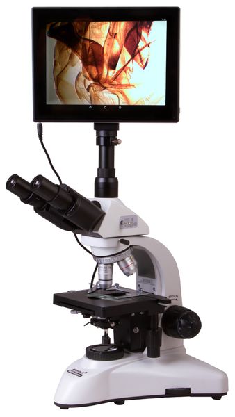 Digitální trinokulární mikroskop Levenhuk MED D20T LCD