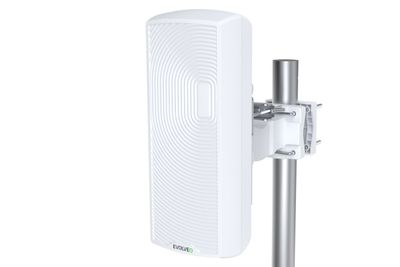 EVOLVEO Xany 2in1, aktivní venkovní/pokojová anténa FM/DAB+/DVB-T2, filtr LTE,4G,5G