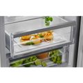 ELECTROLUX Kombinovaná chladnička LNT7ME36K2