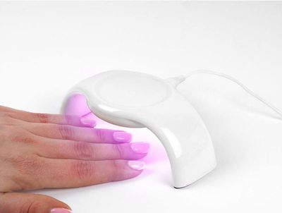 UV lampa na nehty LTC 9W cestovní