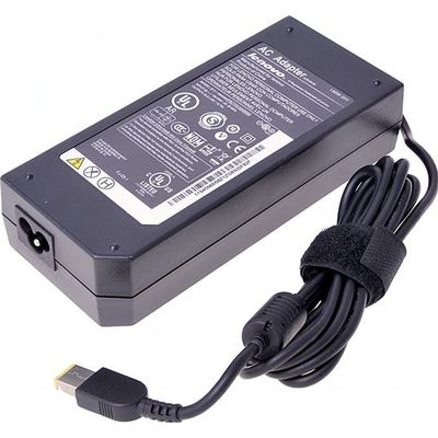 LENOVO Adaptér pro notebooky 135W, 20V, 6.75A