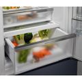 ELECTROLUX Vestavná chladnička ENC8MC18S