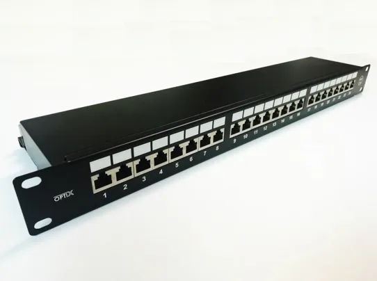 Patch panel 24p.Cat6A STP 1U osazený černý